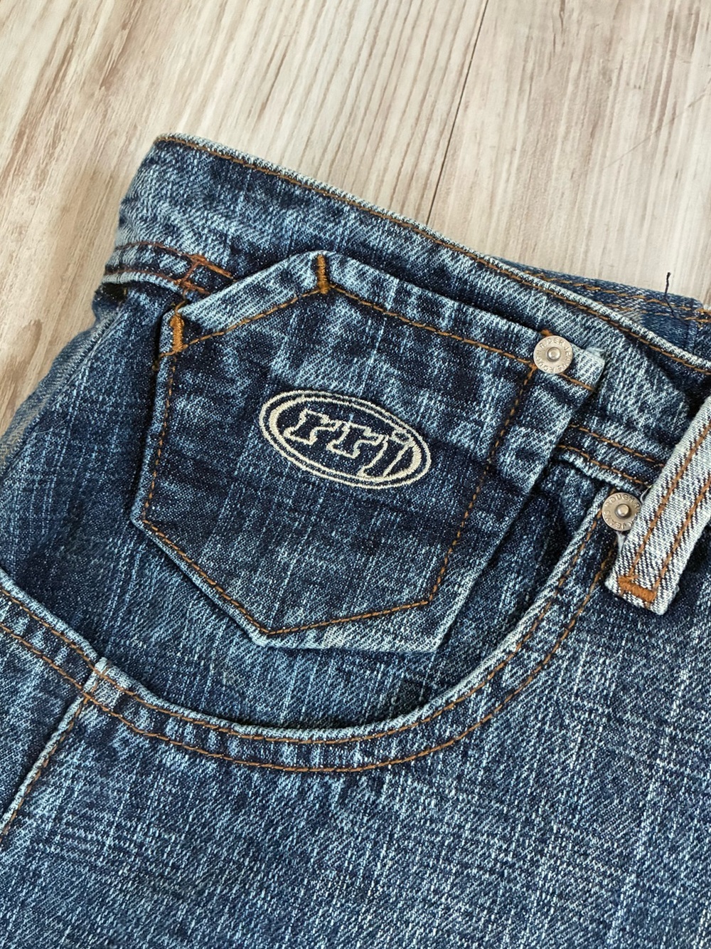Baggy Rough Rider Jeans - Picture 3 of 10